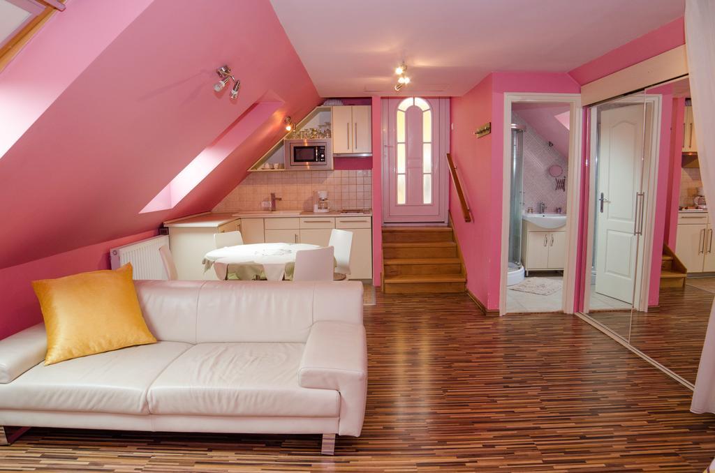 Kaman Vendeghaz Apartment Alsopahok Room photo